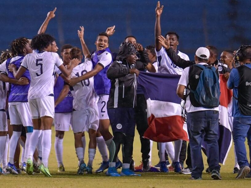 Efemérides, Este 13 de - Federación Dominicana De Fútbol