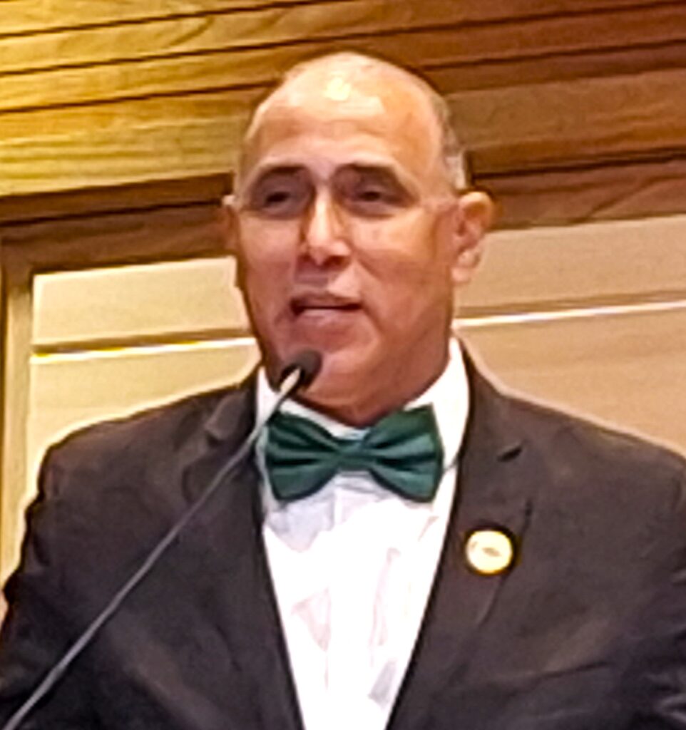 La imagen actual no tiene texto alternativo. El nombre del archivo es: Diego-Campos.jpg