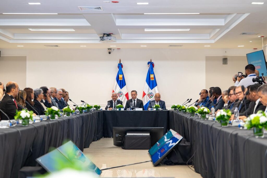 La imagen actual no tiene texto alternativo. El nombre del archivo es: Congreso-Nacional-y-Suprema-Corte-de-Justicia-dialogan-sobre-agenda-legislativa-y-avances-el-Poder-Judicial.jpeg