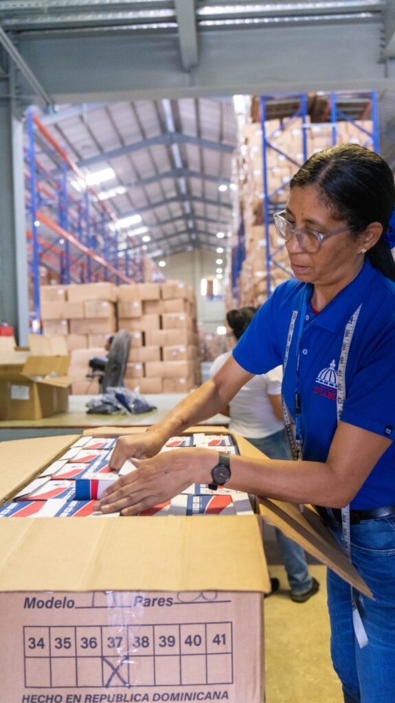 La imagen actual no tiene texto alternativo. El nombre del archivo es: INABIE-lanza-procesos-de-compra-complementaria-para-garantizar-utileria-escolar-estudiantes-del-Sistema-Educativo-Publico.jpeg