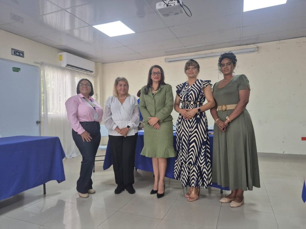 La imagen actual no tiene texto alternativo. El nombre del archivo es: Elizabeth-Baez-procuradora-fiscal-titular-de-Villa-Altagracia.jpg
