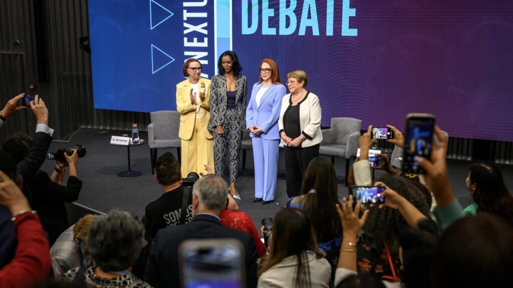 La imagen actual no tiene texto alternativo. El nombre del archivo es: Mujeres-diplomaticas-¿El-momento-de-dirigir-la-ONU.jpg