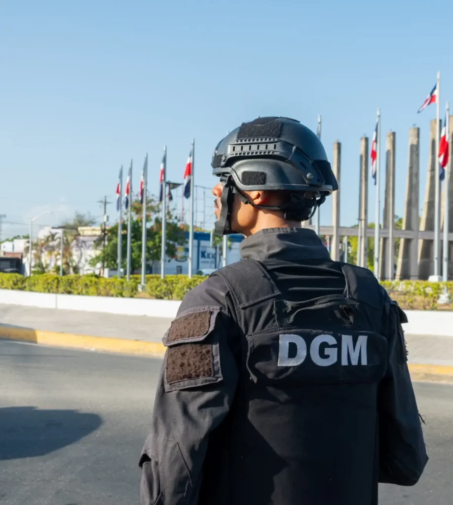 La imagen actual no tiene texto alternativo. El nombre del archivo es: Migracion-ha-reconducido-250429-indocumentados-a-su-pais-en-lo-que-va-del-ano-2026.webp