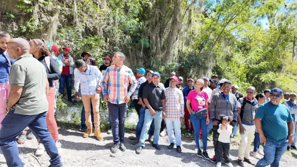 La imagen actual no tiene texto alternativo. El nombre del archivo es: Comunitarios-de-La-Higuera-Boca-de-los-Arroyos-Hondo-Valle-Los-Gajitos-y-La-Cienaga.webp